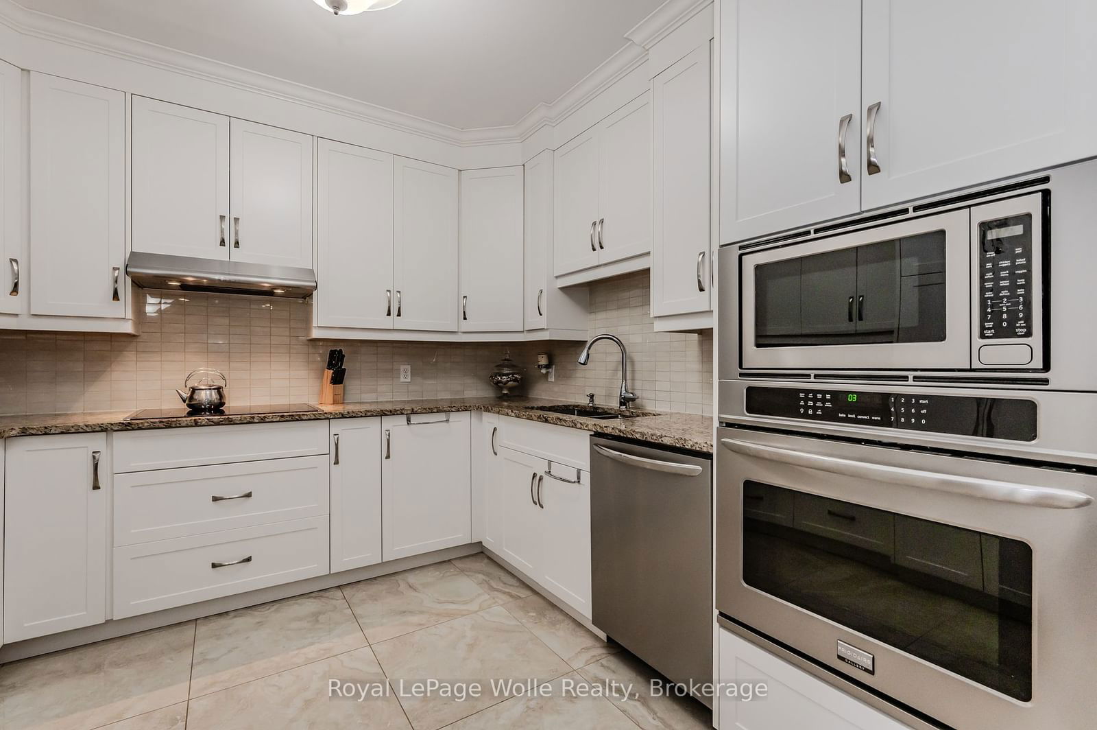 255 Keats Way W, unit 907 for sale - image #15