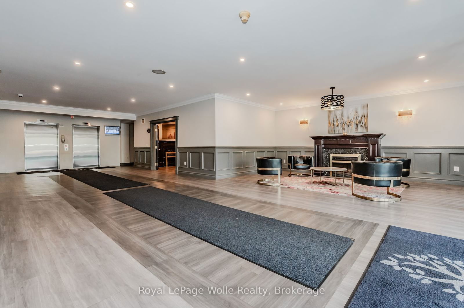 255 Keats Way W, unit 907 for sale - image #5