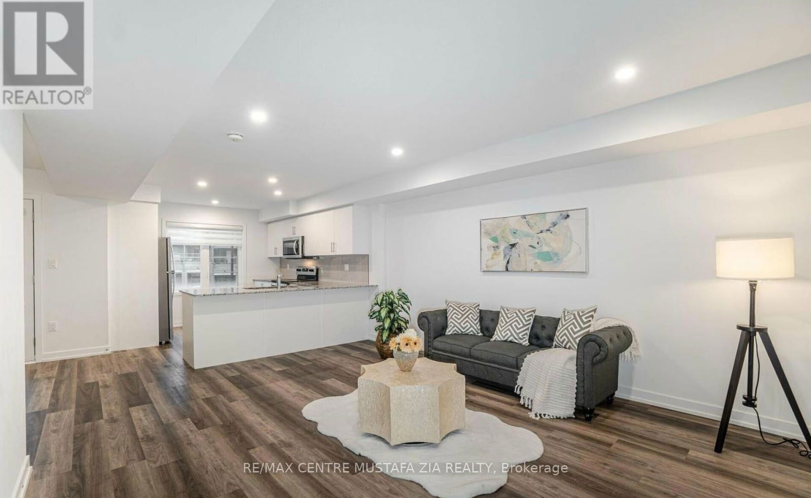 205 West Oak Tr, unit 11 for sale - image #10