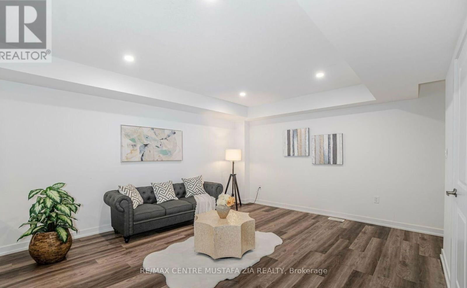 205 West Oak Tr, unit 11 for sale - image #11