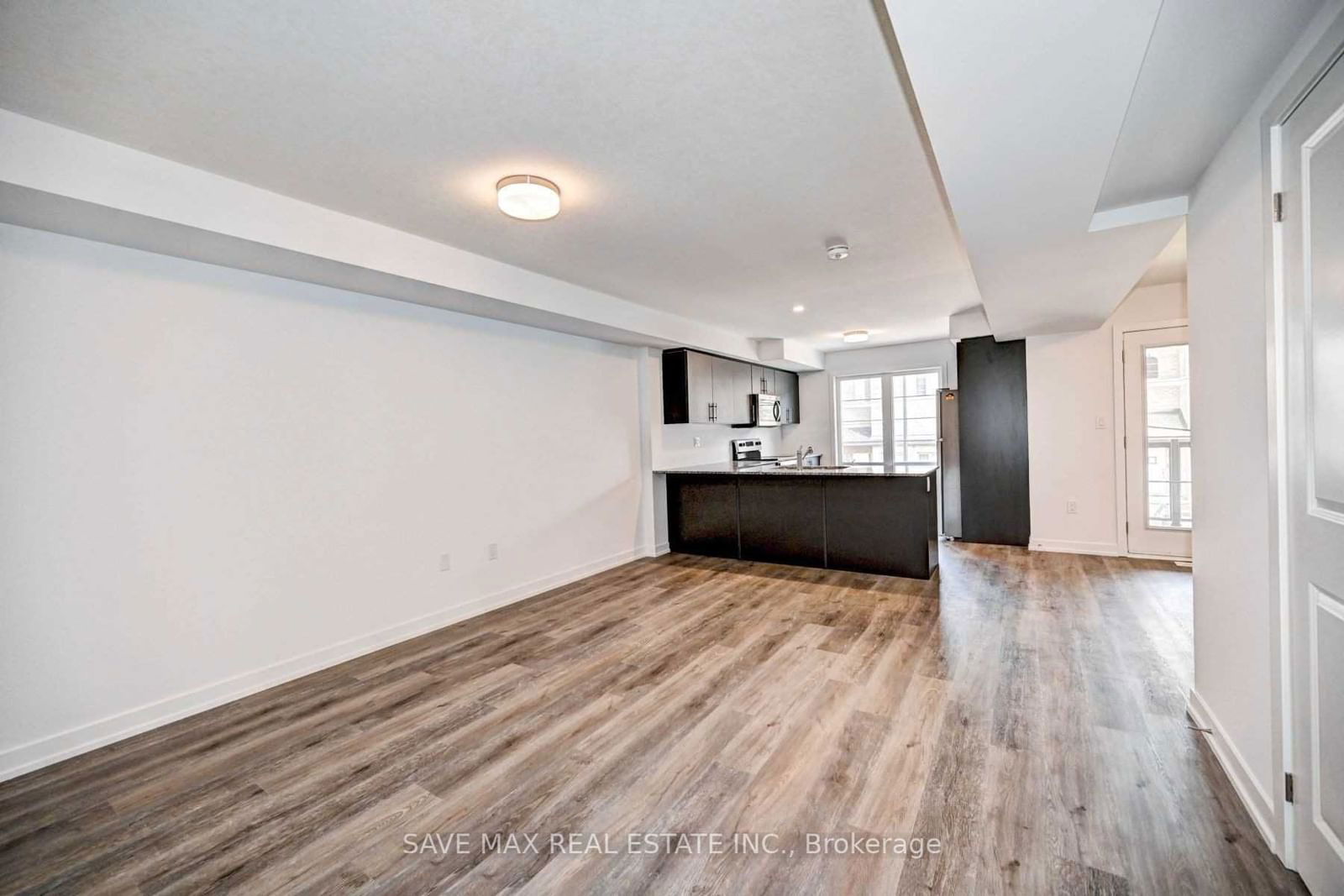 205 West Oak Tr, unit 15 for rent - image #10