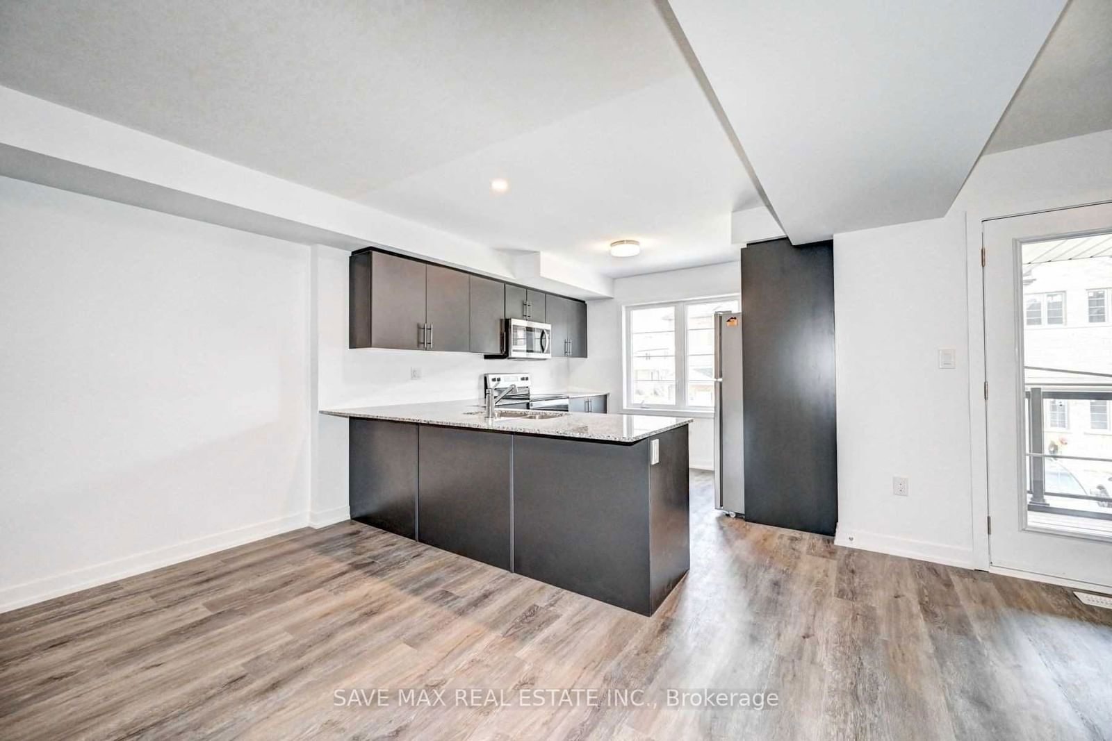 205 West Oak Tr, unit 15 for rent - image #13