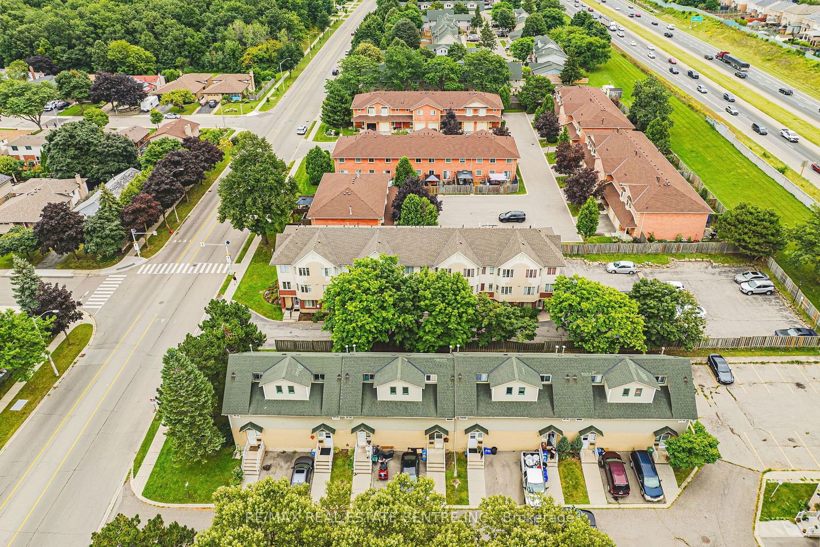 266 Limeridge Townhomes, Hamilton, Toronto