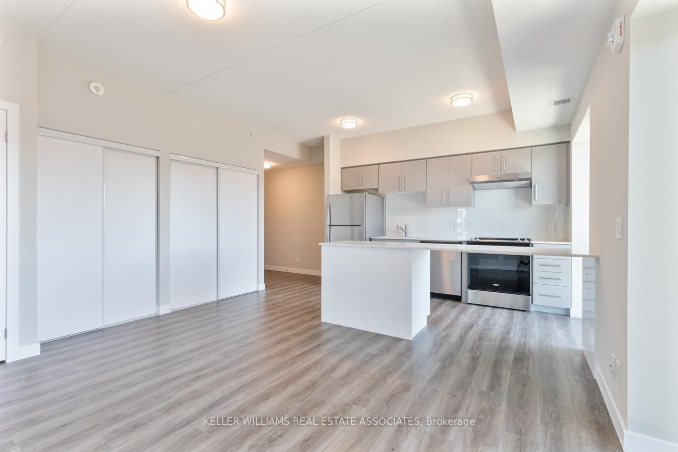 15 Queen St S, unit 1502 for sale - image #12