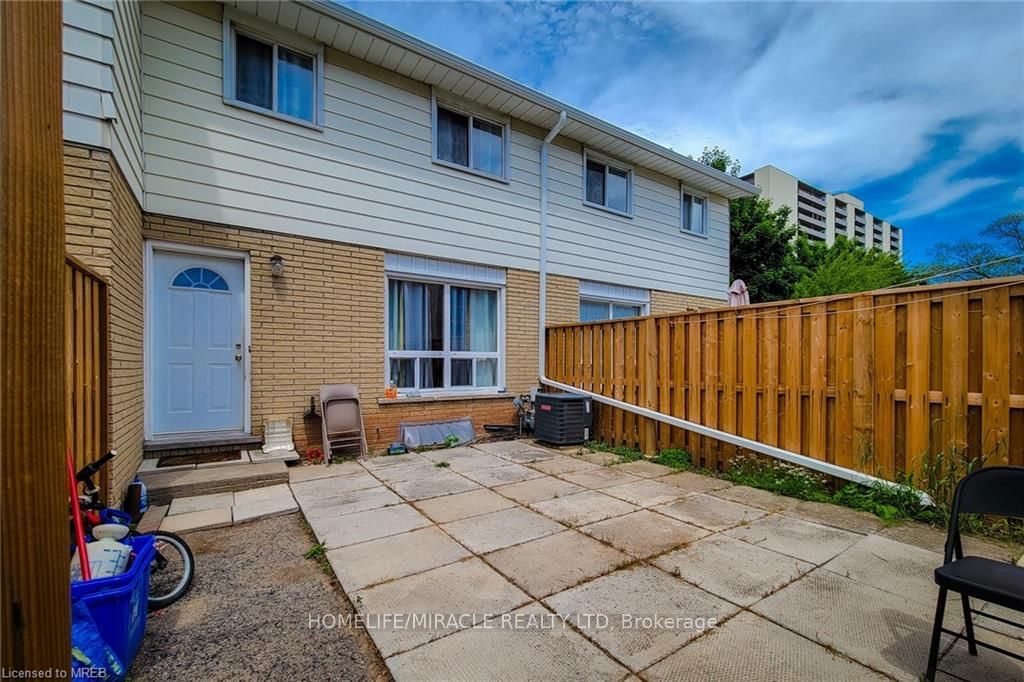 62 Riverdale Dr for sale  - image #7