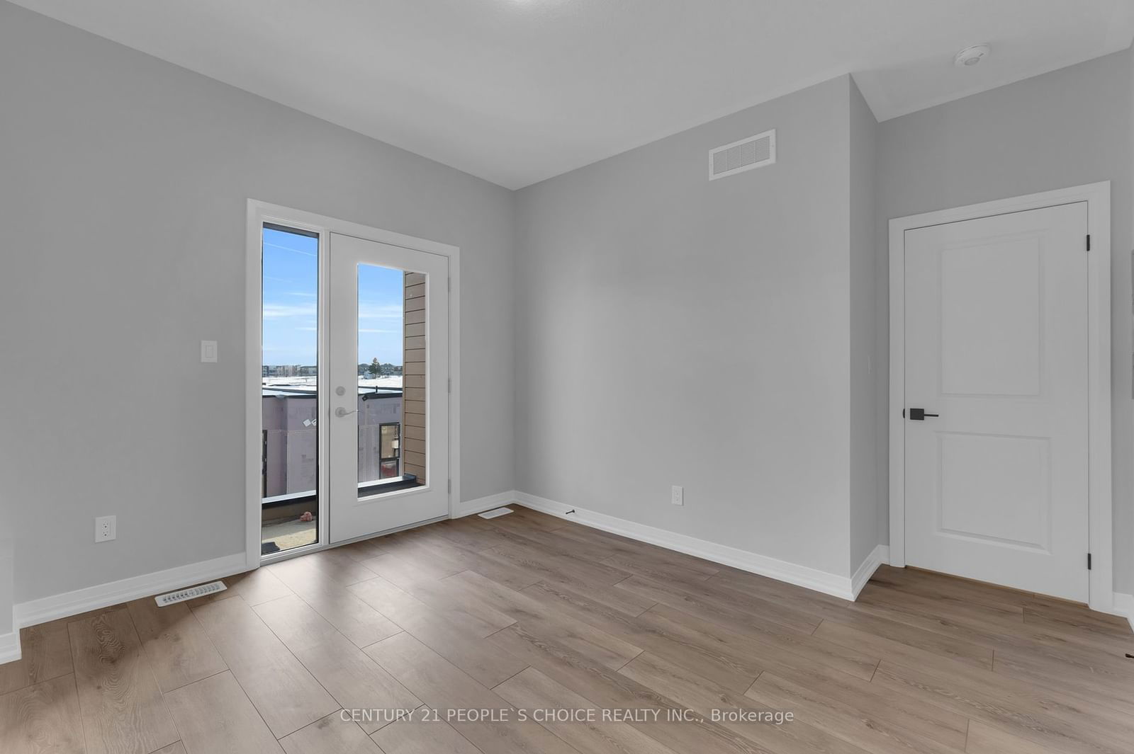 261 Woodbine Ave, unit 76 for rent - image #14