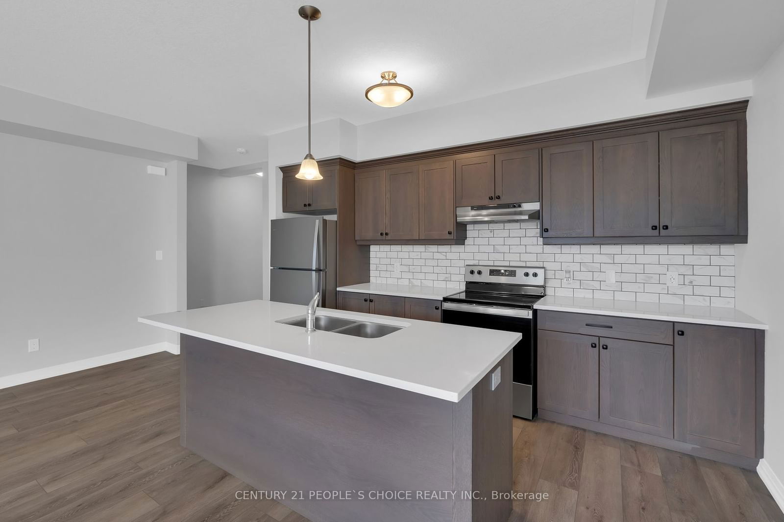 261 Woodbine Ave, unit 76 for rent - image #5