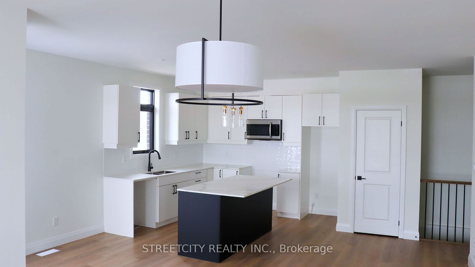 3900 Savoy St, unit 169 for sale - image #3