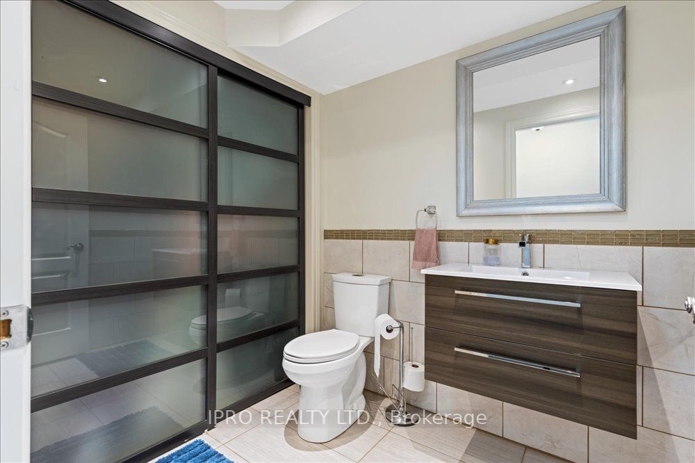 40 Dartmouth Gate, unit 12 for sale