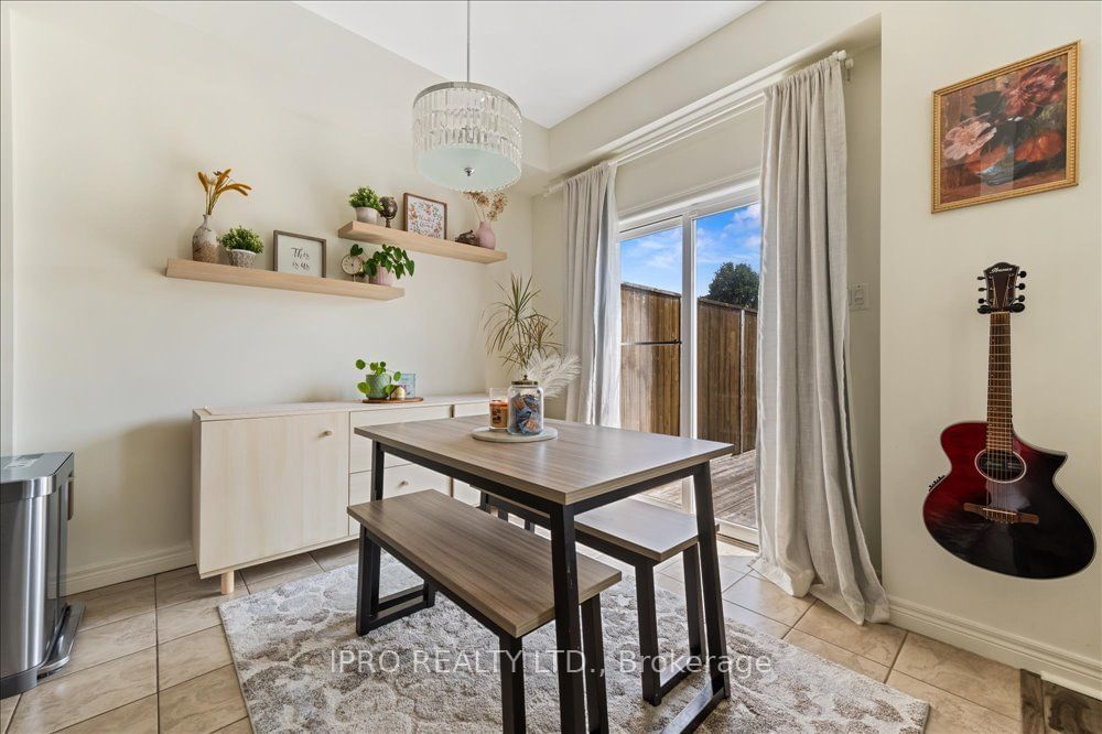 40 Dartmouth Gate, unit 12 for sale - image #8