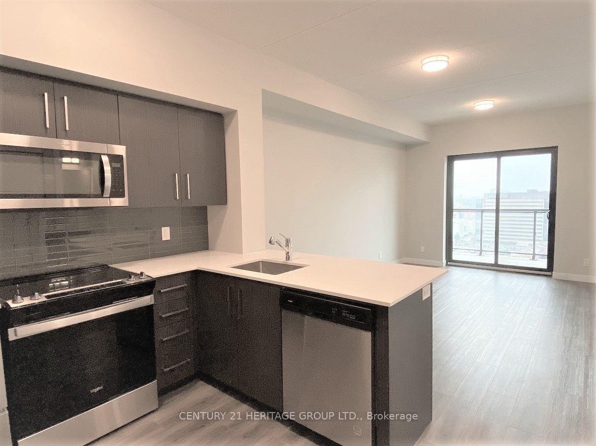 15 Queen St S, unit 1513 for rent - image #2