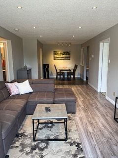 1096 Jalna Blvd, unit 103 for sale - image #6