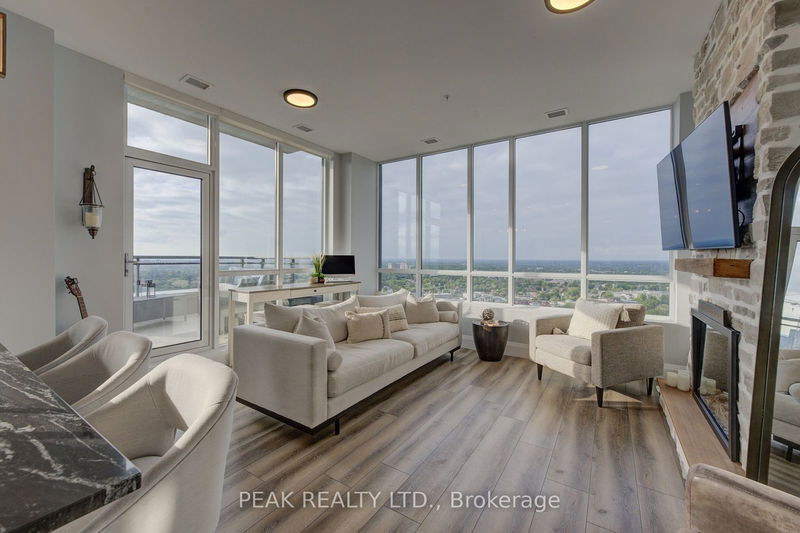 60 Charles St W, unit 2908 for sale - image #1