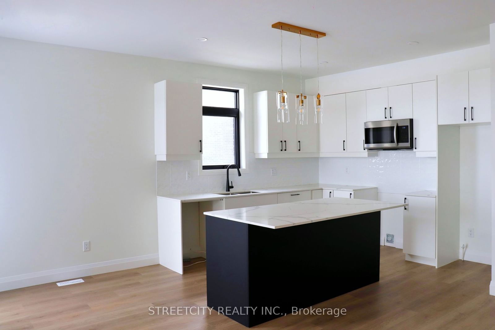 3900 Savoy St, unit 169 for rent