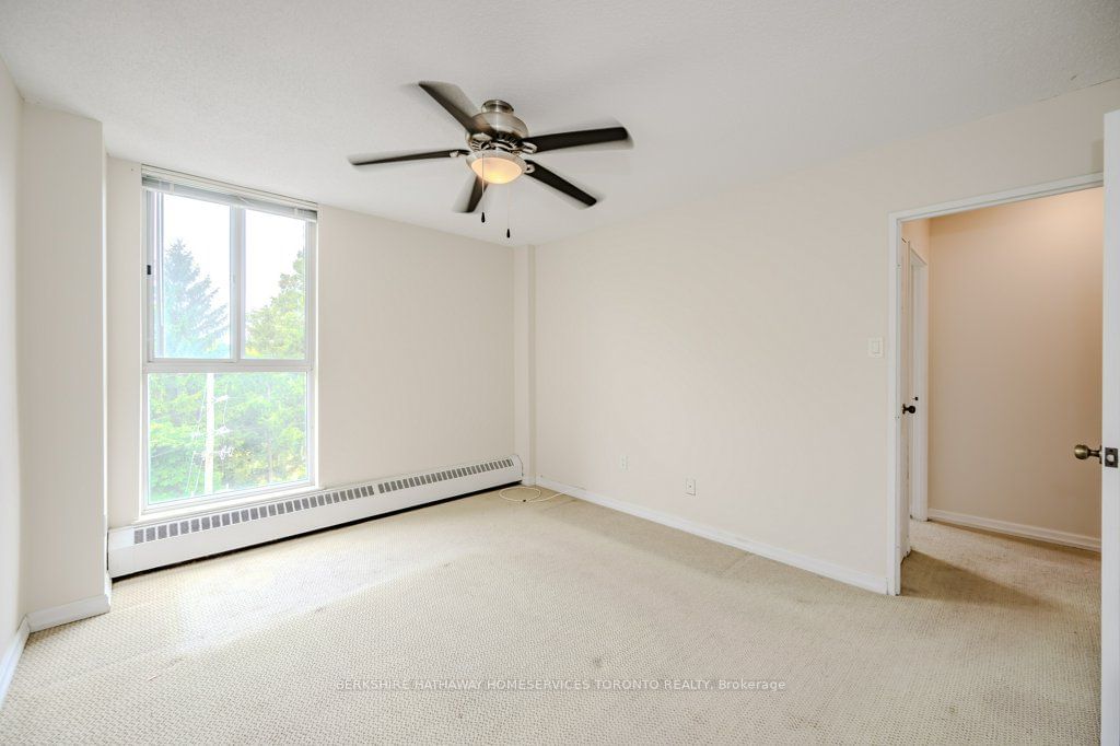 1964 Main St W, unit 803 for sale - image #23