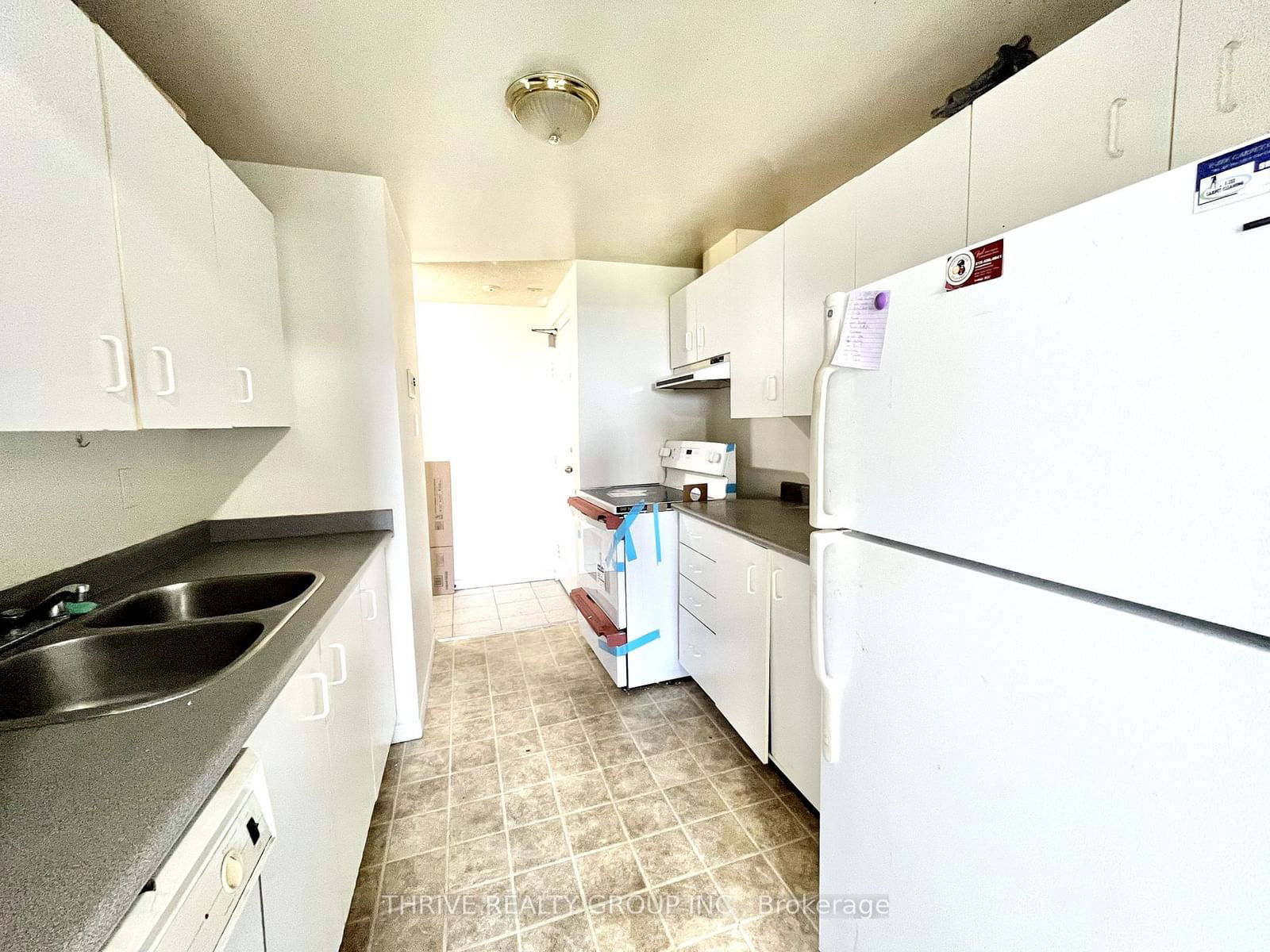 626 First St, unit 502 for rent - image #1