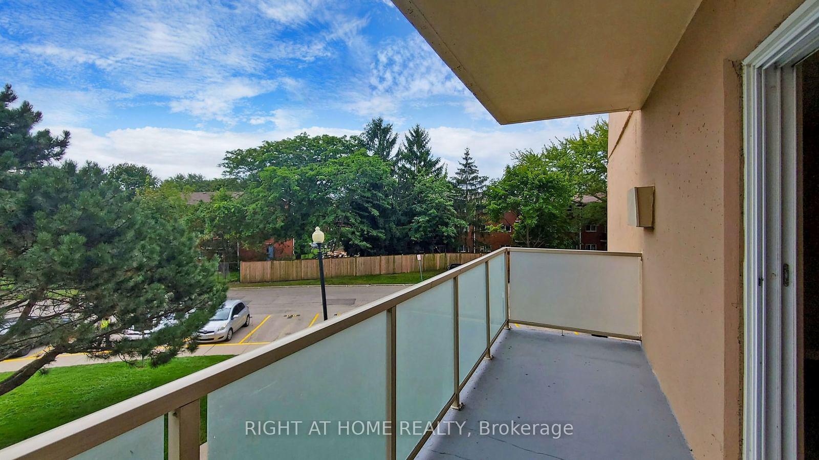 563 Mornington Ave, unit 204 for sale - image #21