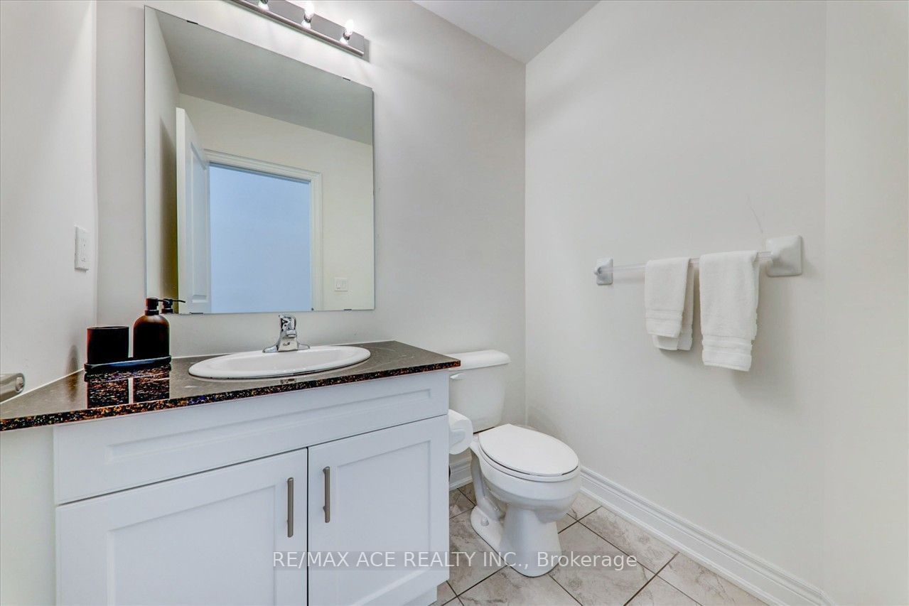 171 Snowbridge Way, unit 26 for sale - image #6