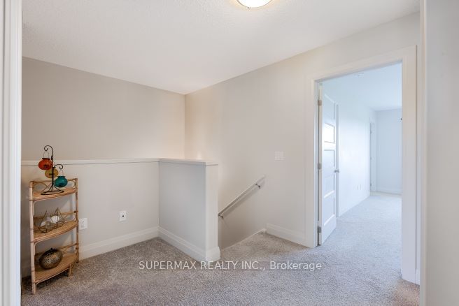 3025 Singleton Ave, unit 110 for sale - image #20