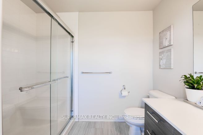 3025 Singleton Ave, unit 110 for sale - image #24