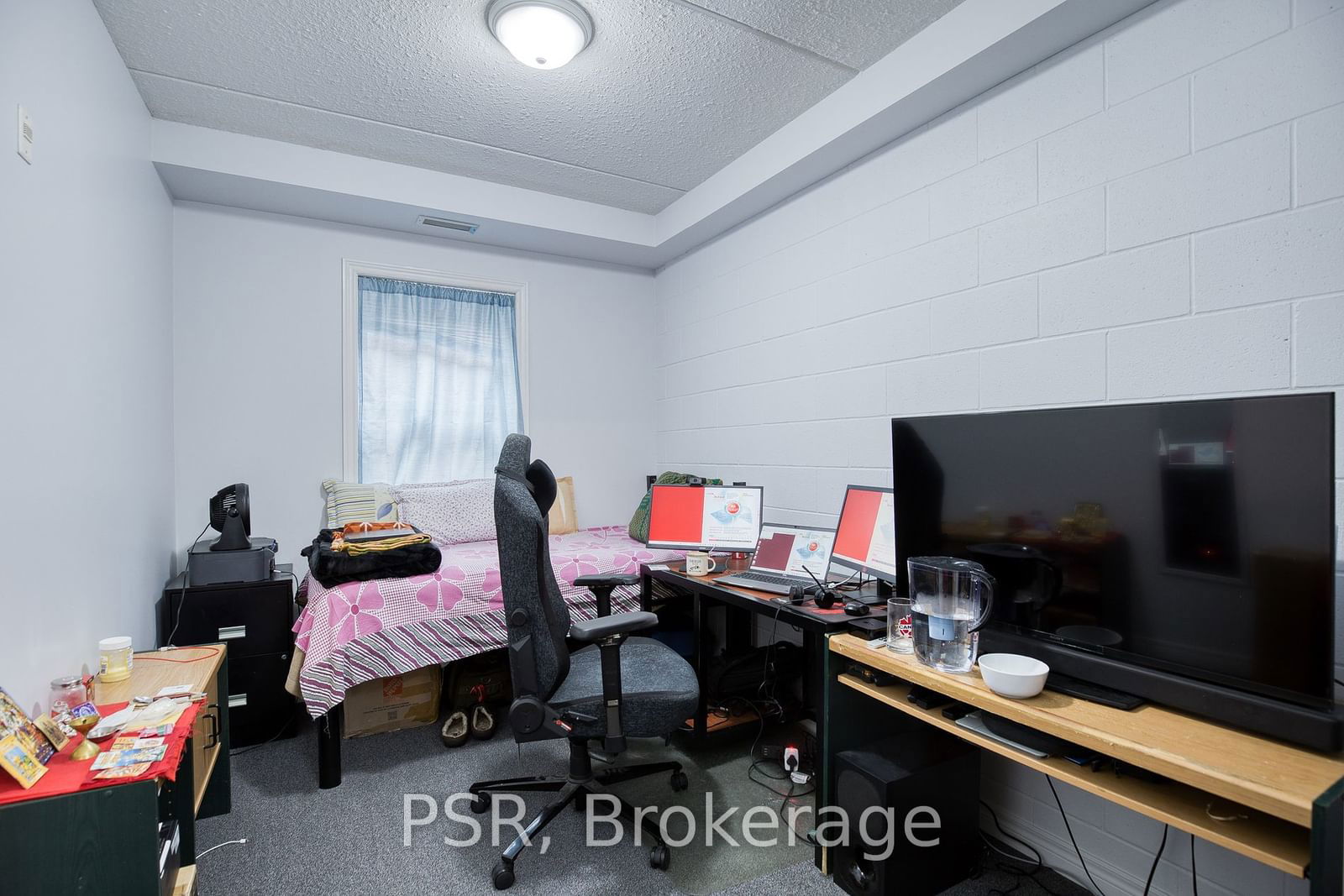 253 Lester St, unit 102 for sale - image #23