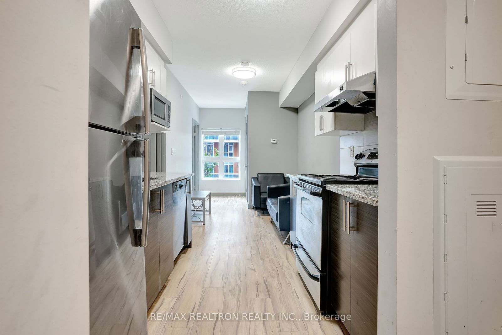 258B Sunview St, unit 228 for sale - image #7