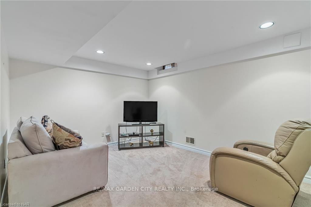 5 Carn Castle Gate, unit Unit 1 for sale - image #28