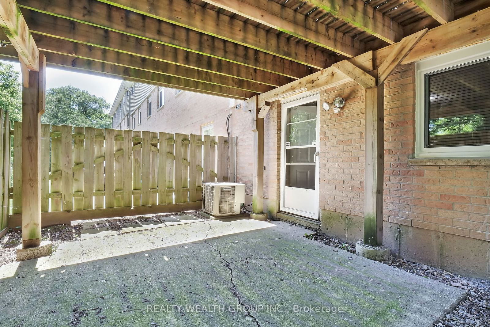 320 Westminster Ave, unit 83 for sale - image #34