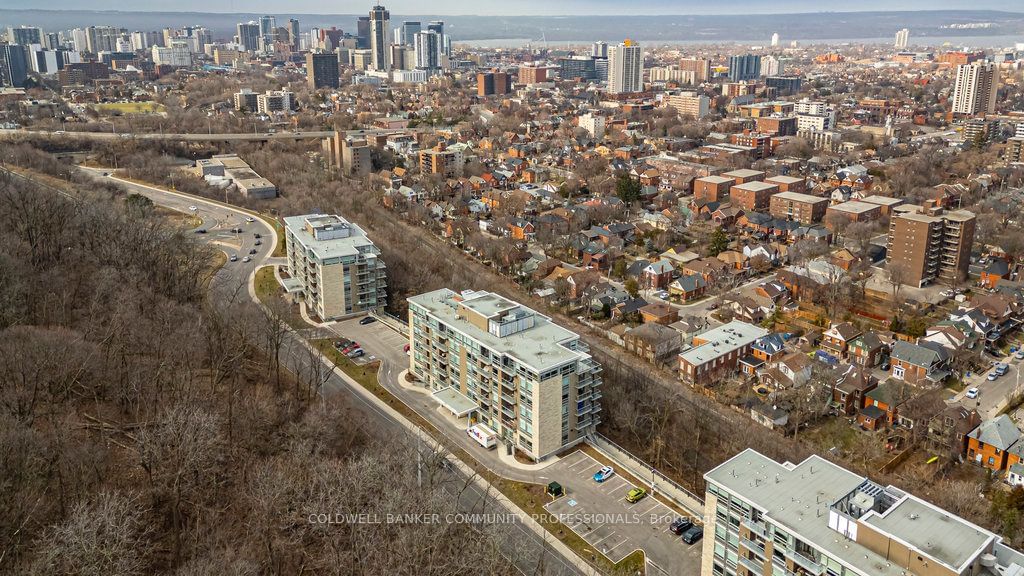 467 Charlton Ave E, unit 404 for sale - image #31