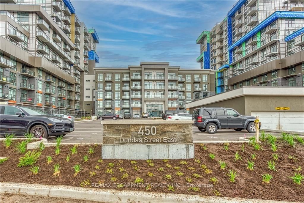 450 DUNDAS St E, unit 114 for sale - image #39