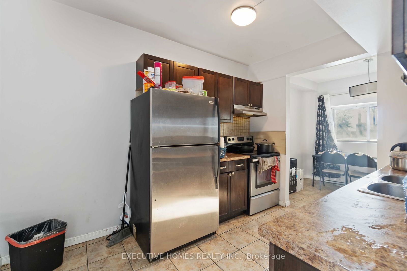 283 Fairway Rd N, unit 90 for sale - image #22