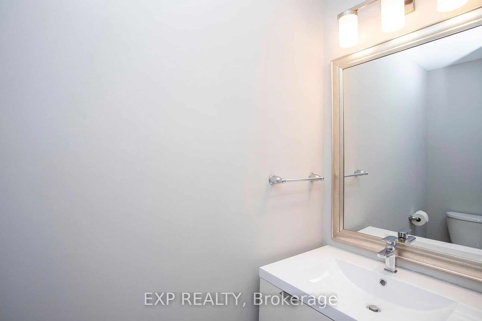 2048 Meadowgate Blvd, unit 7 for rent - image #13