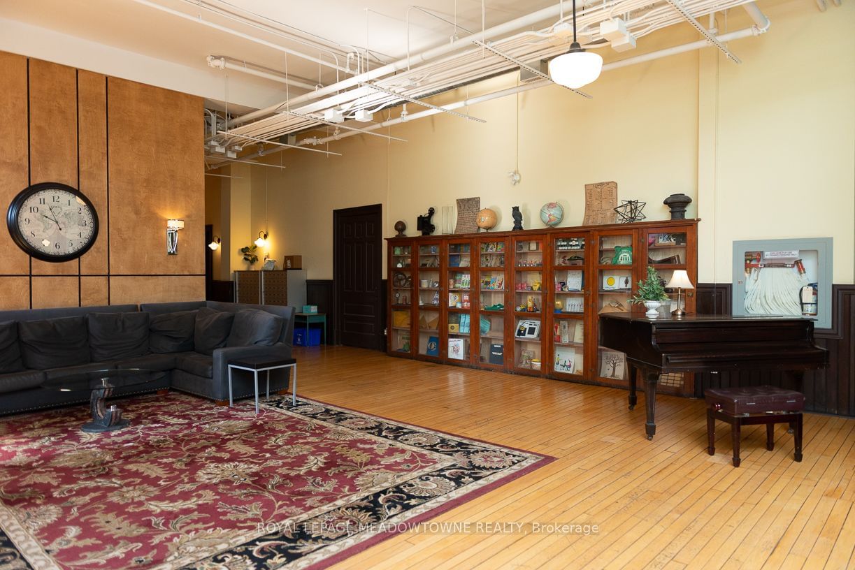 200 Stinson St, unit 213 for sale - image #6