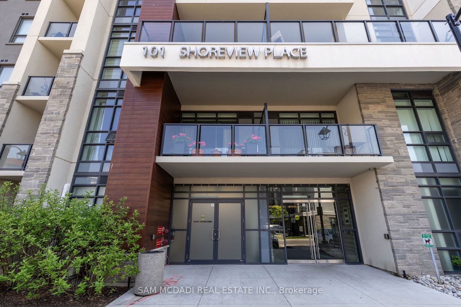 101 Shoreview Pl, unit 207 for sale - image #3