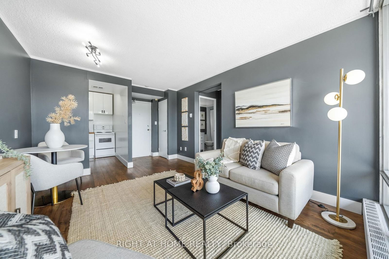 150 Charlton Ave E, unit 2907 for sale - image #15