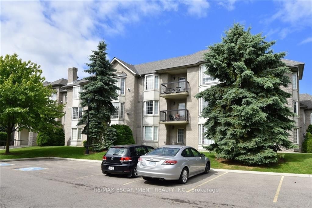 970 Golf Links Rd, unit 202 for sale - image #2