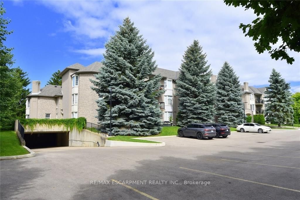 970 Golf Links Rd, unit 202 for sale - image #3