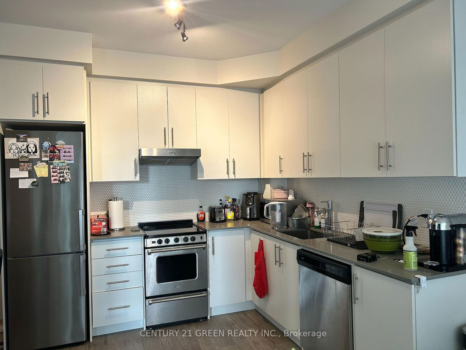 212 King William St, unit 1314 for sale