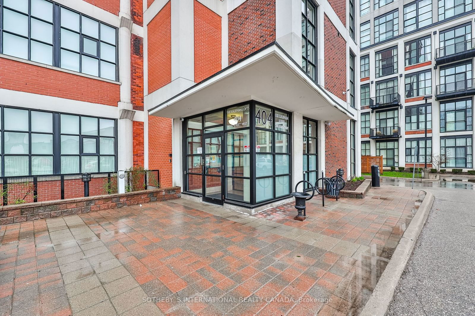 404 King St W, unit 404 for sale