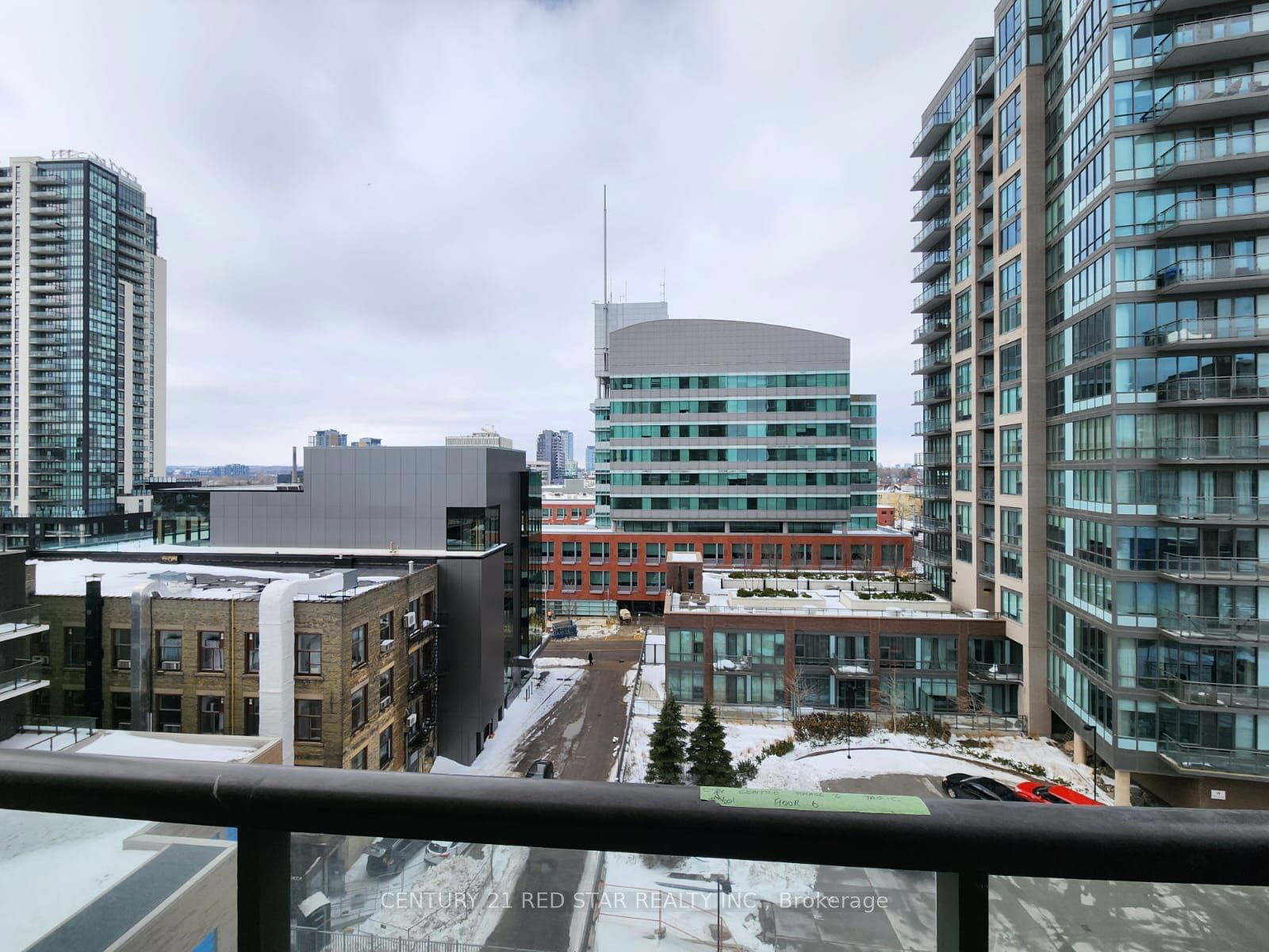 55 Duke St W, unit 601 for rent