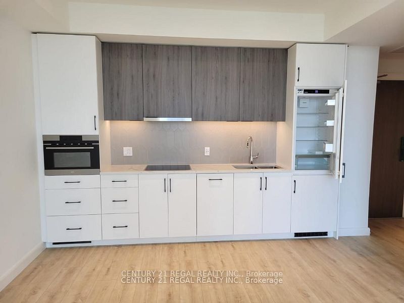 741 King St W, unit 1405 for rent - image #3