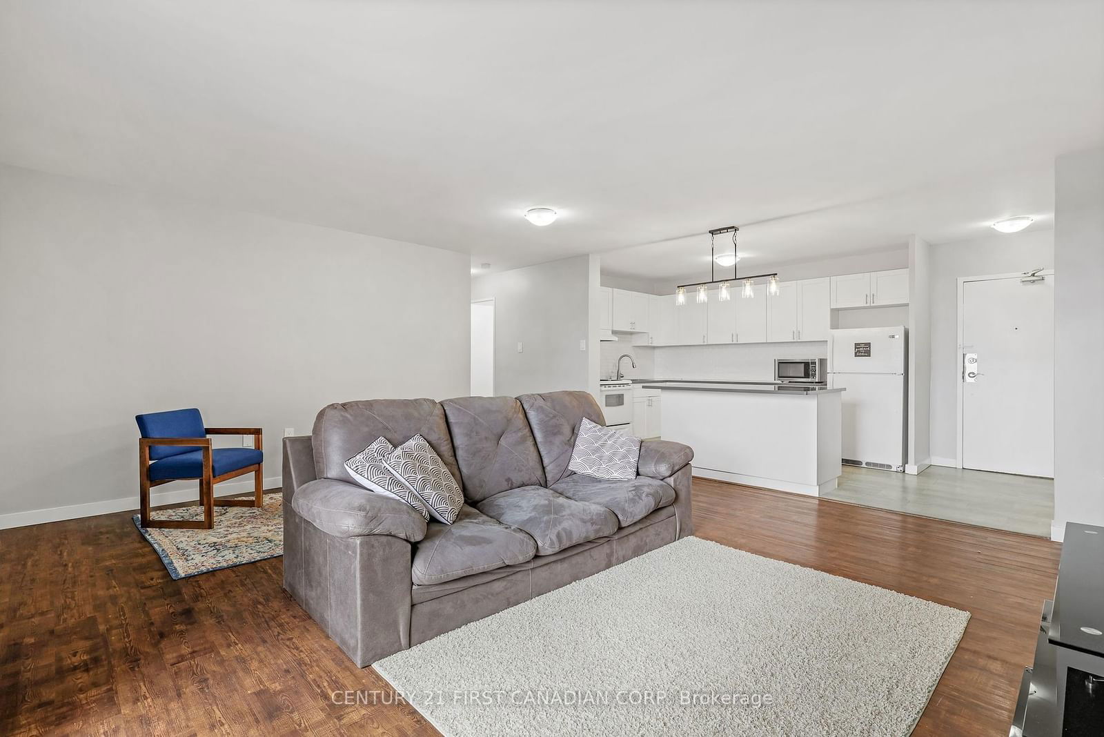 563 Mornington Ave, unit 704 for sale - image #28