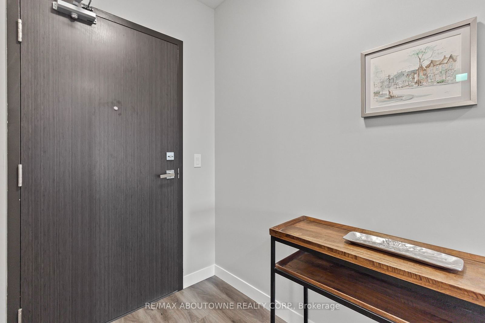 15 Queen St S, unit 2006 for sale - image #6