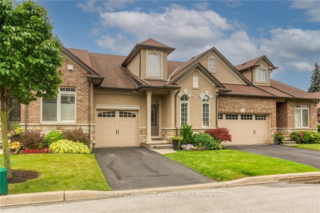 Bungalows of Ancaster South Townhomes, Hamilton, Toronto