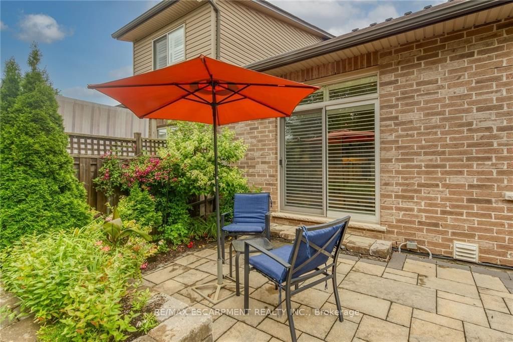 Bungalows of Ancaster South Townhomes, Hamilton, Toronto