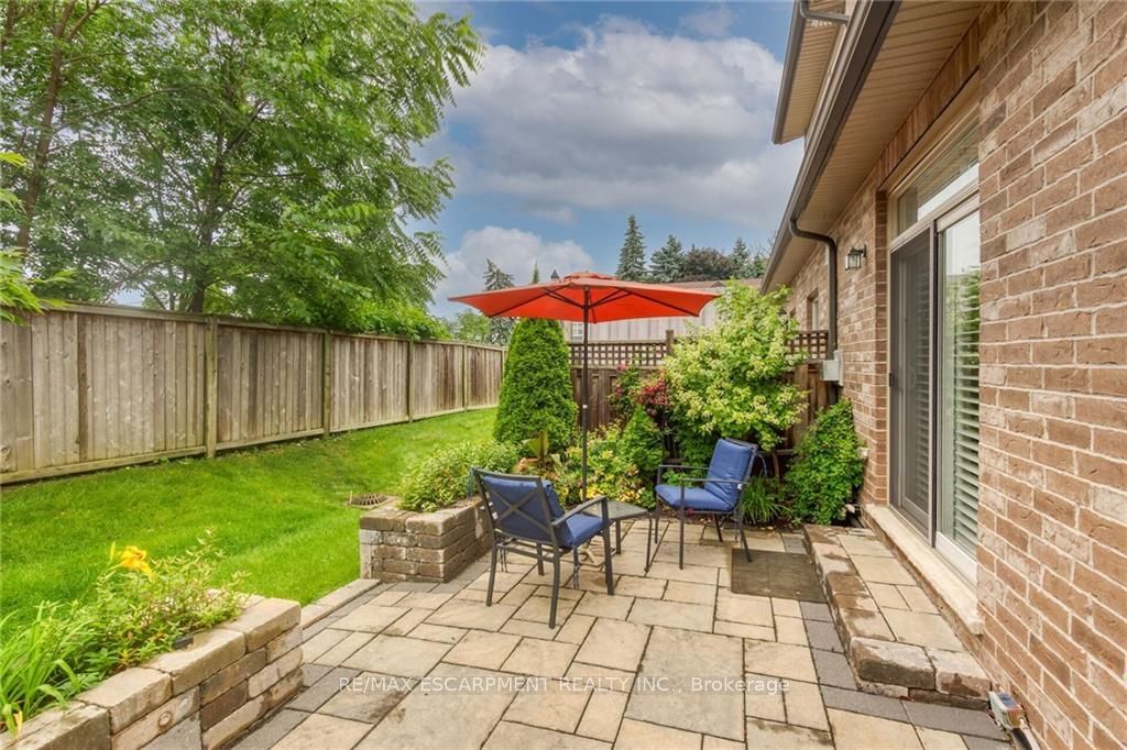 Bungalows of Ancaster South Townhomes, Hamilton, Toronto