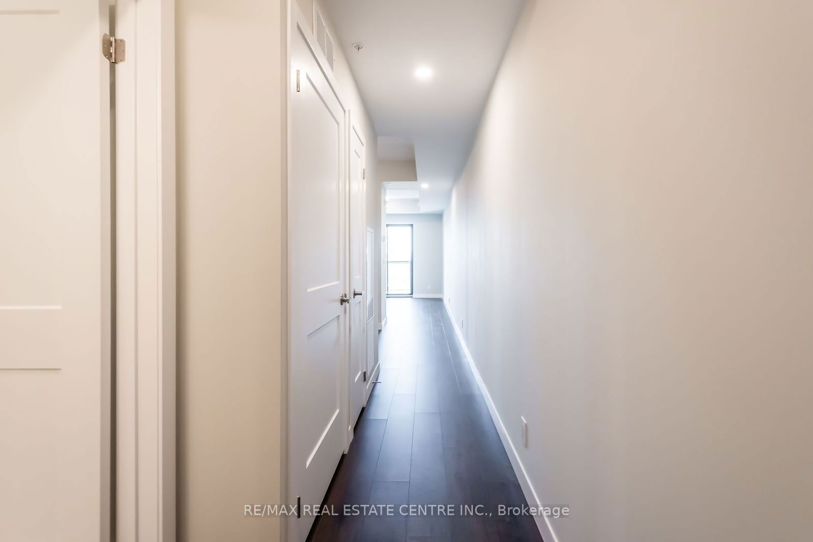 15 Queen St S, unit 1503 for sale - image #3