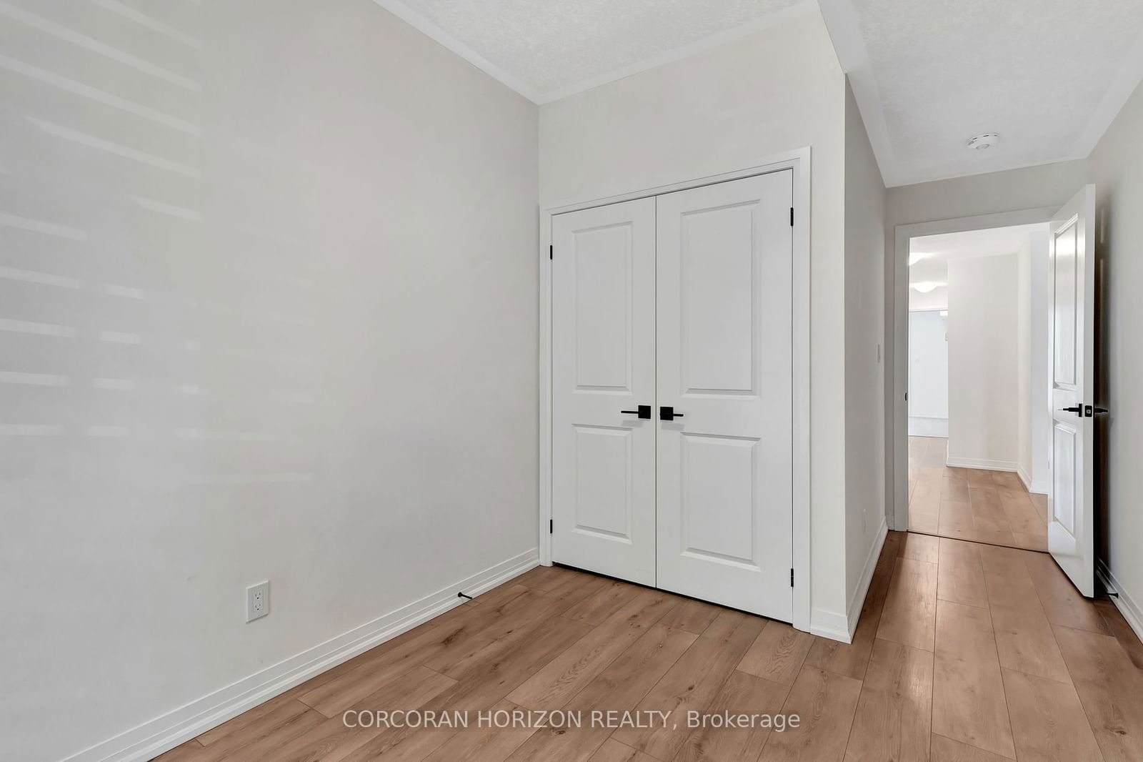 261 Woodbine Ave, unit 59 for sale - image #13