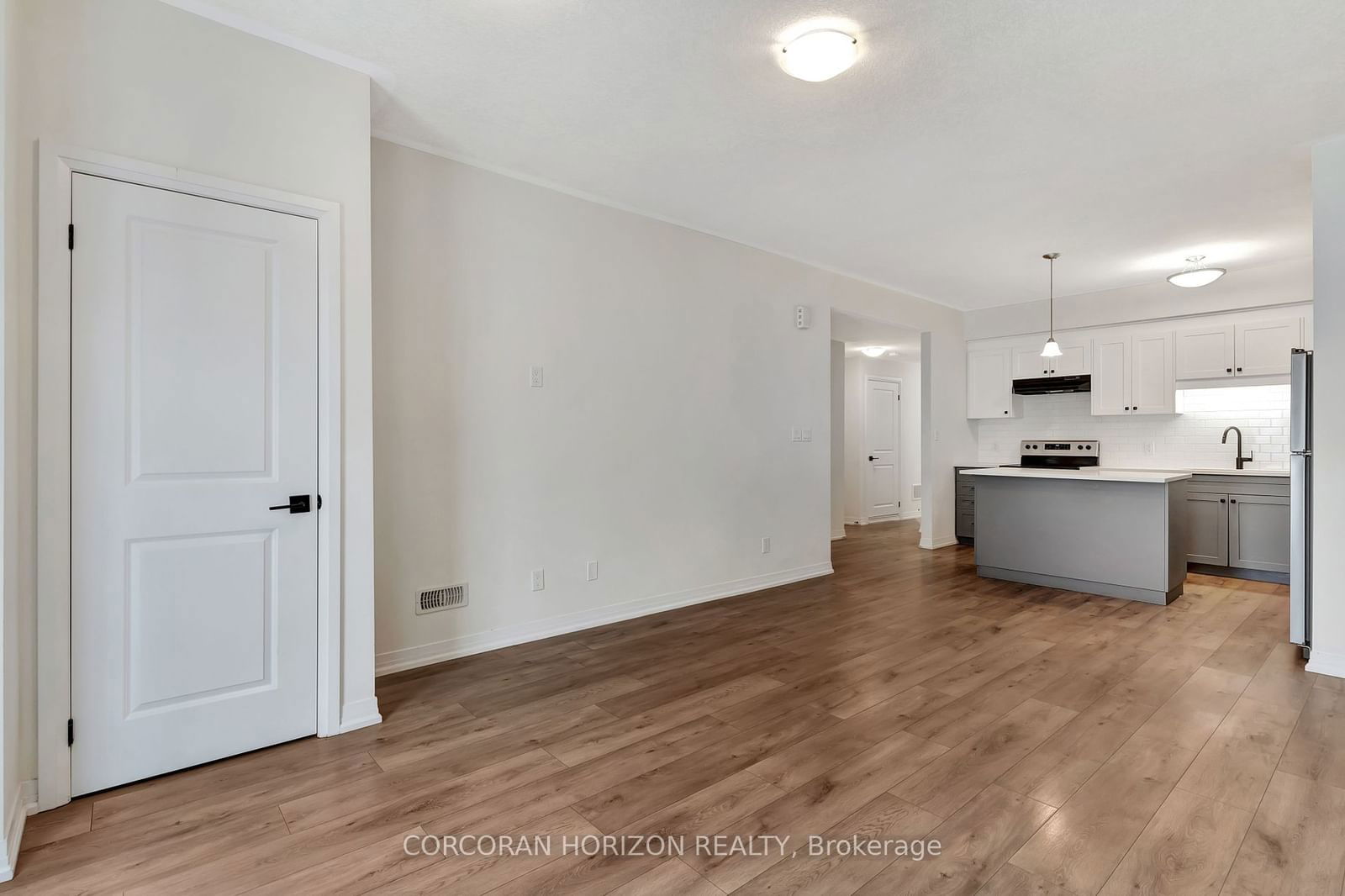 261 Woodbine Ave, unit 59 for sale - image #7