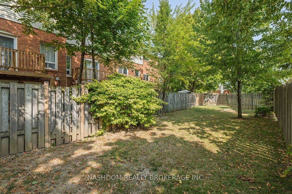 6 Loconder Dr, unit 17 for sale - image #33